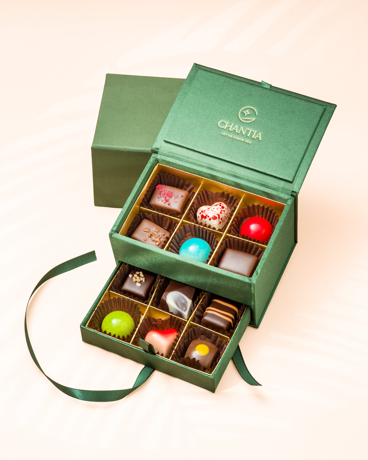 Praline Cutie Cadou "Baby Bijoux", 12 Praline