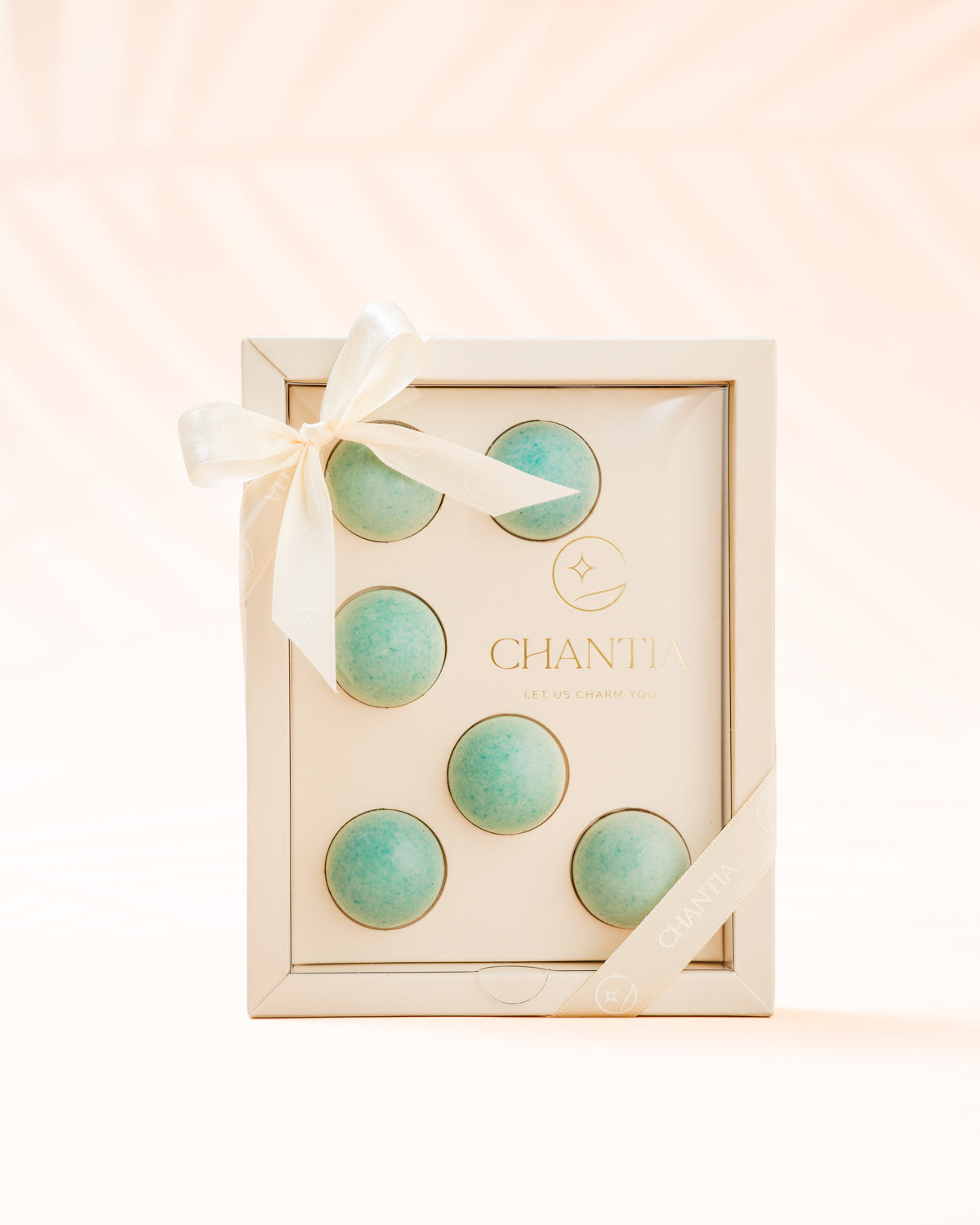 Cutie Marturie, 6 Praline