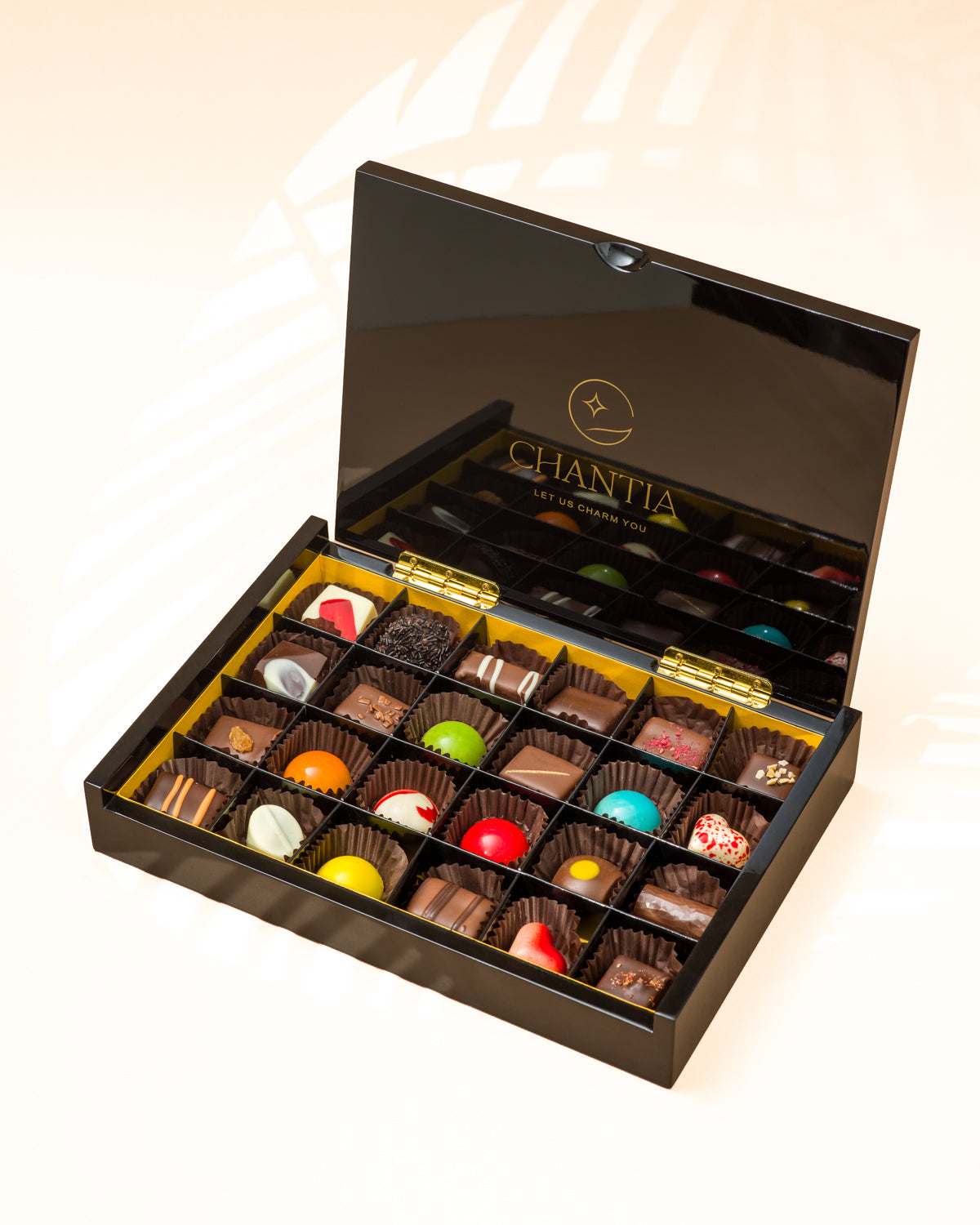 Praline Cutie Cadou "Wood", 24 Praline